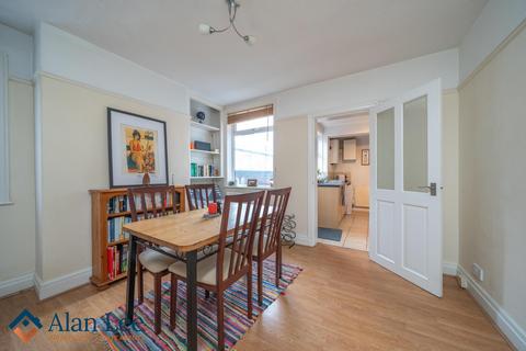 2 bedroom end of terrace house for sale, High Street, Macclesfield, SK11 7QQ