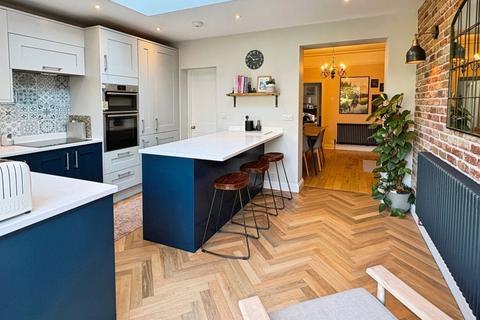 4 bedroom semi-detached house for sale, The Avenue, Totland Bay, Isle of Wight