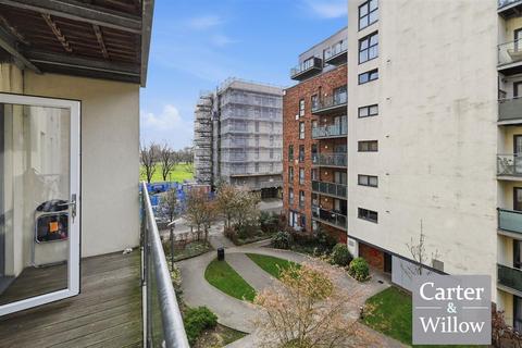 1 bedroom apartment for sale, Lougborough House, 2 Honour Gardens, Essex