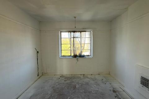 3 bedroom semi-detached house for sale, 4 Berkshire Way, Mitcham, Surrey, CR4 1QT