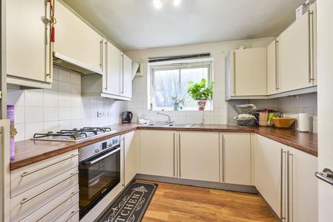 2 bedroom flat for sale, Nelson Grove Road, South Wimbledon, London, SW19