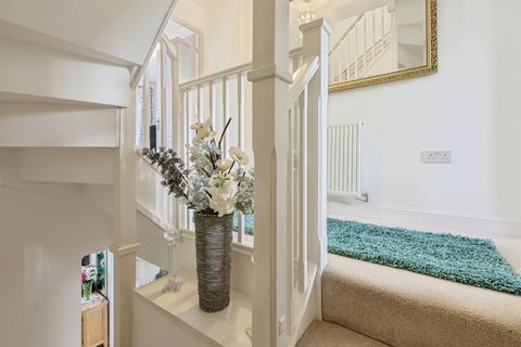 4 bedroom end of terrace house for sale, Limeburners Road, Plymouth