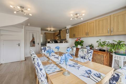 4 bedroom end of terrace house for sale, Limeburners Road, Plymouth