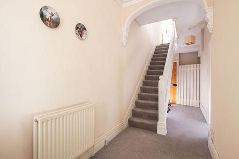 5 bedroom detached house for sale, Goldington Road, Bedford MK40