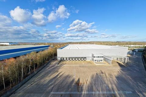 Warehouse to rent, Swan Valley Way Northampton NN4 9BA
