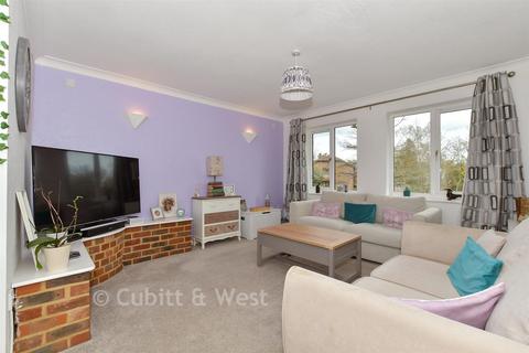 1 bedroom maisonette for sale, St. John's Crescent, Broadbridge Heath RH12