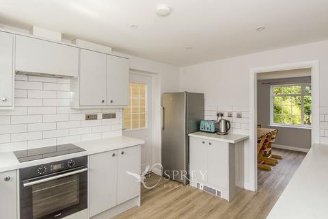 undefined, Kings Road, Oundle PE8