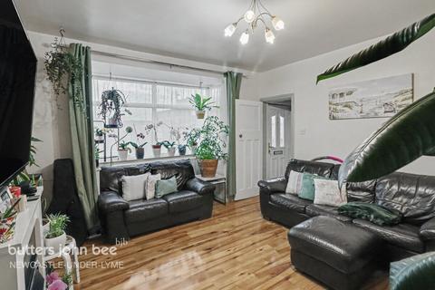 2 bedroom terraced house for sale, Shelton New Road, Stoke-On-Trent