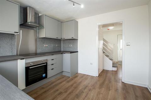 3 bedroom terraced house for sale, Ferndale, Milton Keynes MK6