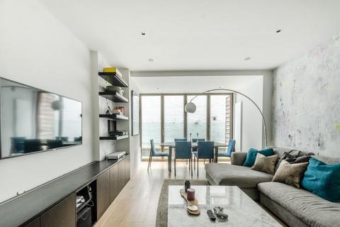2 bedroom flat for sale, Gosfield Street, London, W1W