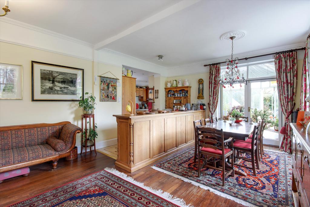 Open-plan living area, open plan living