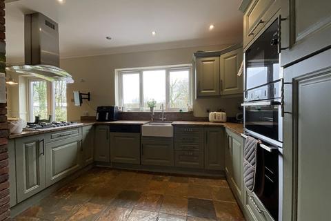 5 bedroom detached house for sale, Bonllwyn, Ammanford SA18