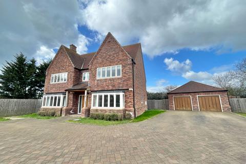 5 bedroom detached house for sale, Kingsland Close, Doddington, March