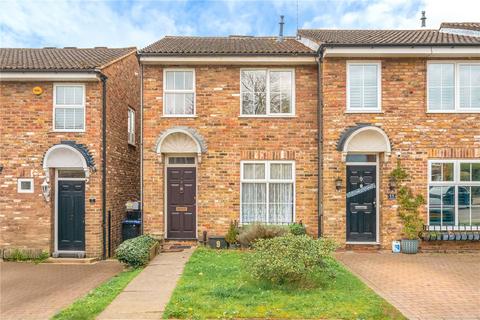 3 bedroom end of terrace house for sale, Holmsdale Close, Iver, Buckinghamshire, SL0