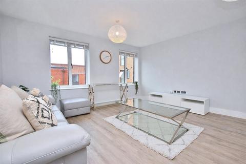 1 bedroom apartment for sale, Chertsey Street, Guildford, Surrey, GU1