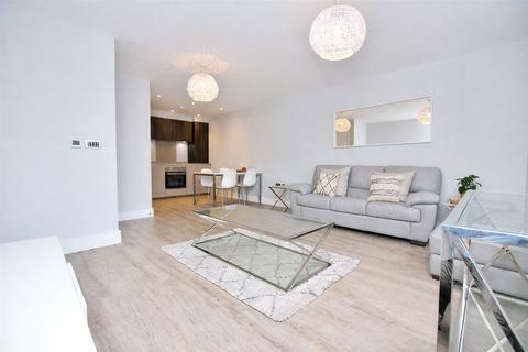 1 bedroom apartment for sale, Chertsey Street, Guildford, Surrey, GU1