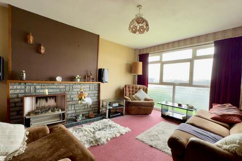 3 bedroom semi-detached house for sale, Whitchurch Avenue, Exeter, EX2