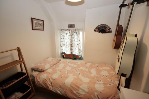 2 bedroom terraced house for sale, St Thomas Street, Wells