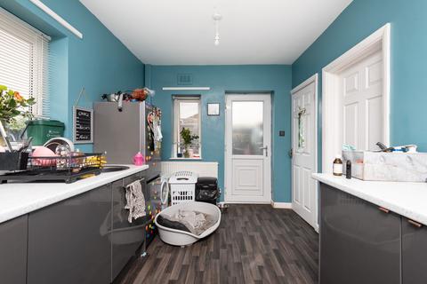 2 bedroom semi-detached house for sale, Grantley Grove, Hull HU9
