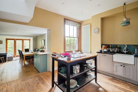 3 bedroom semi-detached house for sale, Vale Road, Southborough, Tunbridge Wells