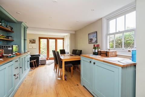 3 bedroom semi-detached house for sale, Vale Road, Southborough, Tunbridge Wells