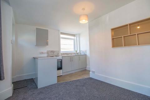 1 bedroom flat to rent, Framfield Road, Uckfield TN22