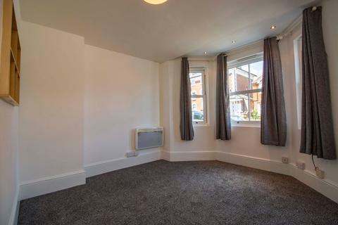 1 bedroom flat to rent, Framfield Road, Uckfield TN22