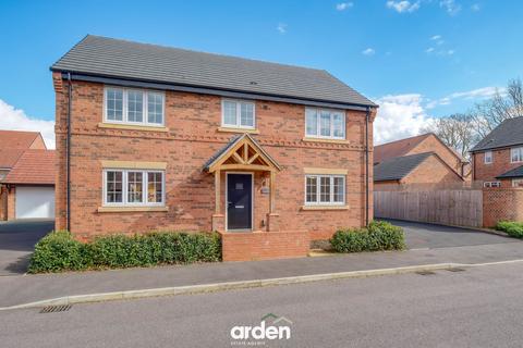 4 bedroom detached house for sale, Pastures Drive, Tidbury Green, B90
