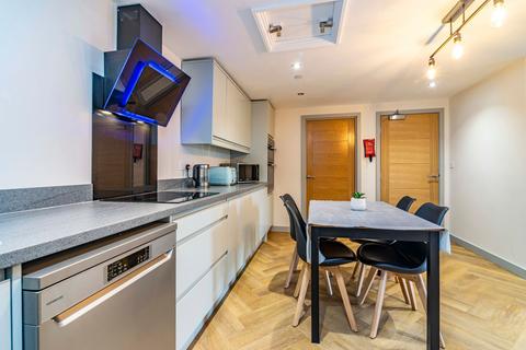 5 bedroom flat to rent, Halifax Heights, Lace Market, NG1