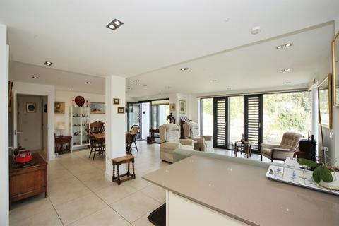 3 bedroom apartment for sale, Severn Quay, Chepstow