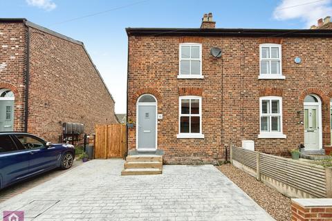 2 bedroom end of terrace house for sale, Hall Avenue, Timperley, Altrincham, WA15