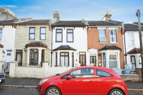3 bedroom terraced house for sale, Cecil Avenue, ROCHESTER, Kent, ME2