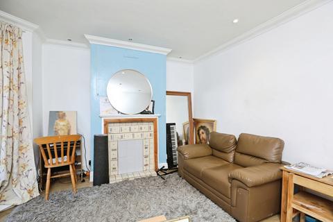 3 bedroom terraced house for sale, Cecil Avenue, ROCHESTER, Kent, ME2