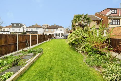 undefined, Heaton Way, Romford, RM3
