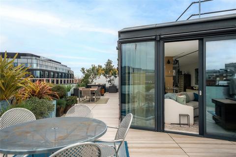 2 bedroom apartment for sale, Hollen Street, London W1F