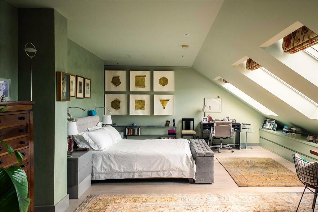 Principal Bedroom