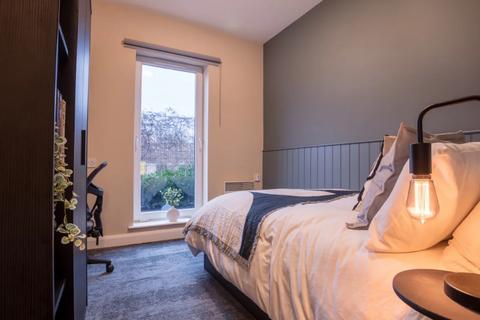 1 bedroom in a flat share to rent, Riverside House, Blackfriars Road, Salford M3