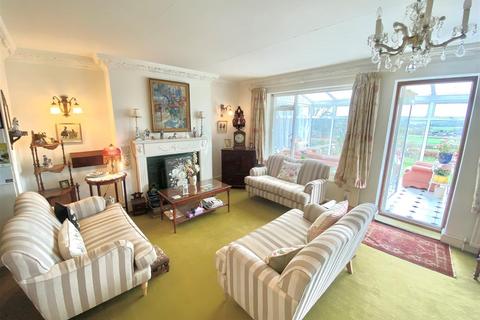 4 bedroom terraced house for sale, West End Lane, Essendon Hatfield AL9