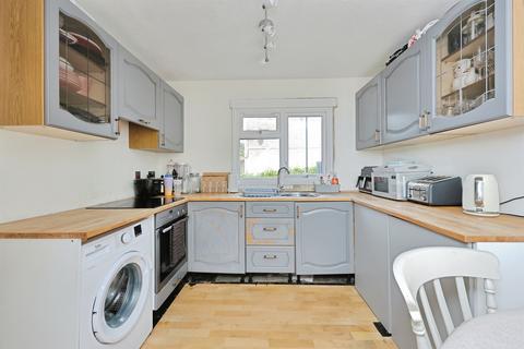 3 bedroom terraced house for sale, Vale Green, NORWICH