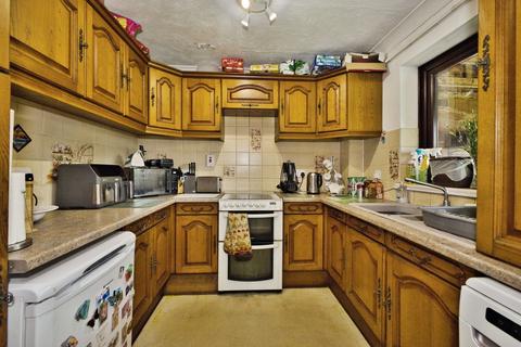 3 bedroom link detached house for sale, Deerswood Gardens, Street, Somerset, BA16