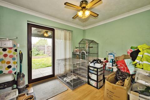 3 bedroom link detached house for sale, Deerswood Gardens, Street, Somerset, BA16