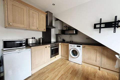 undefined, Craven Avenue, W5