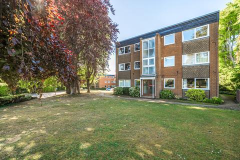 1 bedroom flat for sale, Rossiter Lodge, Rosetrees, Guildford, GU1