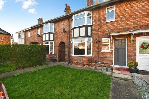 3 bedroom terraced house for sale, East Ella Drive, Hull
