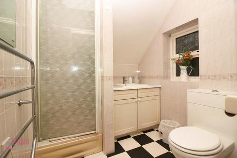 2 bedroom end of terrace house for sale, Courtyard Gardens, Wrotham TN15