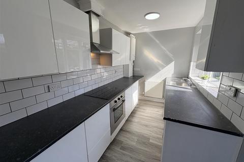 2 bed terraced house for rent in Major Street, Darlington