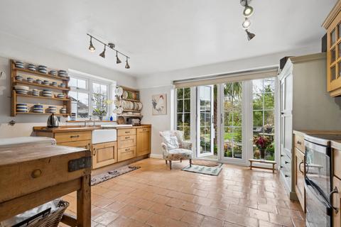 3 bedroom semi-detached house for sale, The Parkway, Iver SL0