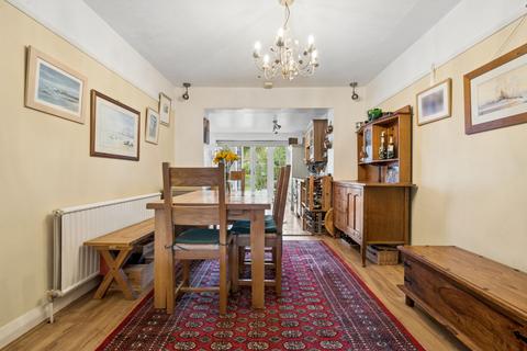 3 bedroom semi-detached house for sale, The Parkway, Iver SL0