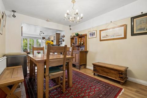 3 bedroom semi-detached house for sale, The Parkway, Iver SL0