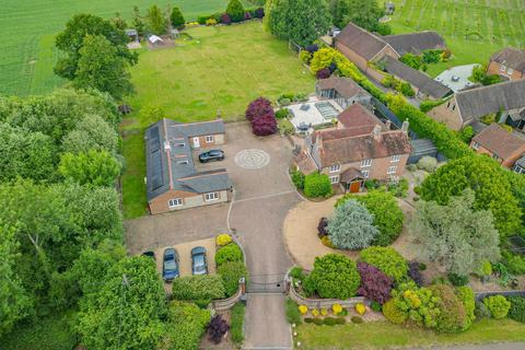 5 bedroom farm house for sale, Botley Road, Southampton SO32